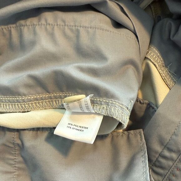 PETER MILLAR PERFORMANCE ATHLETIC GOLF CHINO PANTS BEIGE TAN SIZE 33 W / 32 L - Picture 8 of 10